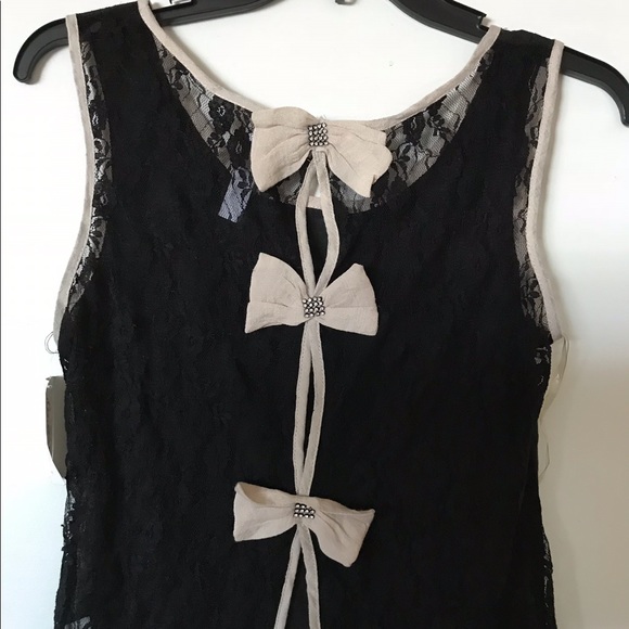 Black and Tan bling trim sheer tank top. Bow back - Picture 3 of 5